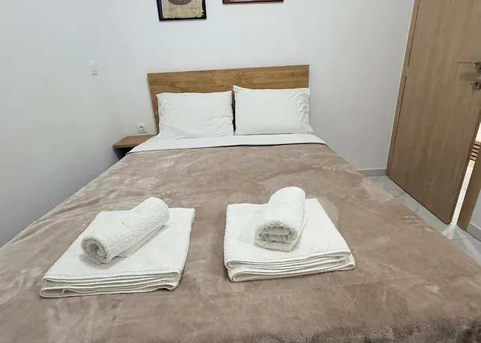 Project Georgiadi #3 - Modern In Peaceful Neighborhood - 15 Mins From Loutra Pozar