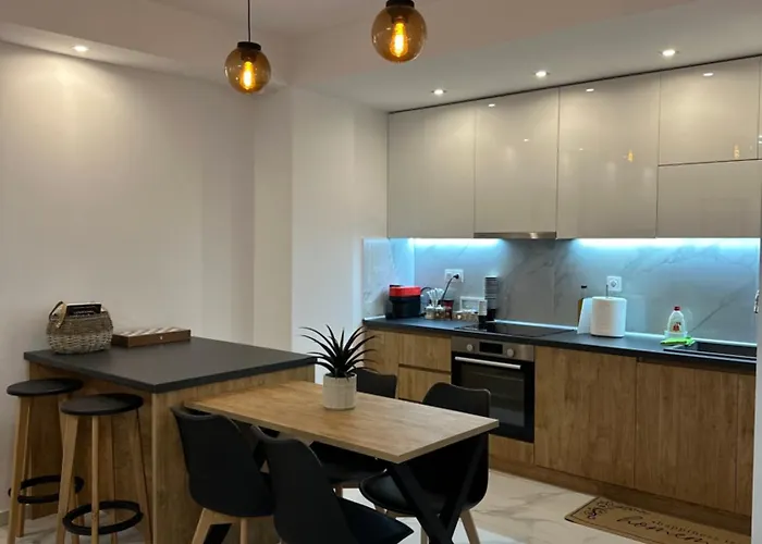 Appartement Project Georgiadi #3 - Modern In Peaceful Neighborhood - 15 Mins From Loutra Pozar